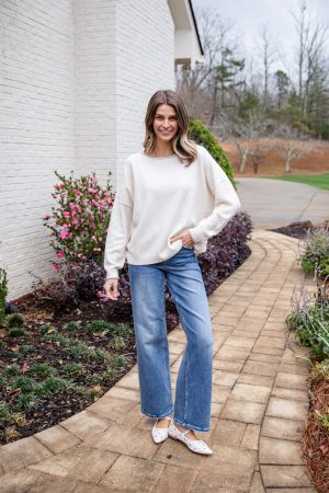 Softline Lightweight Cream Knit Oversized Top